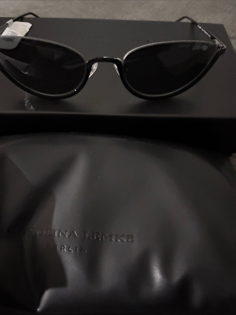 Black Cat-Eye Sunglasses Carolina Lemke